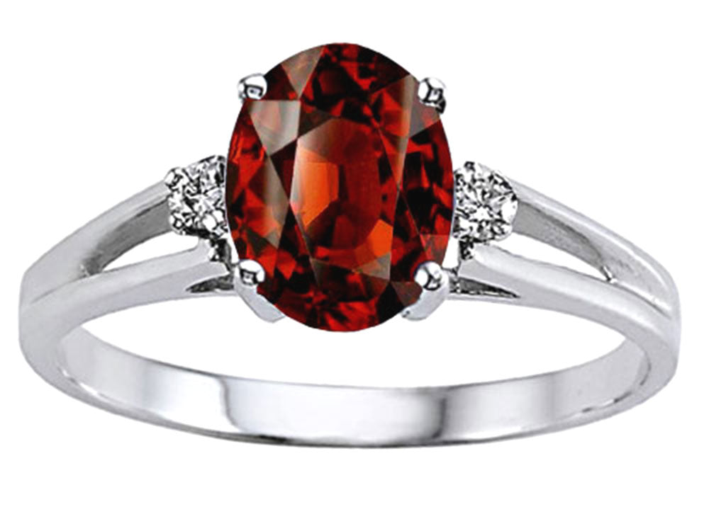 Tommaso Design Oval Genuine Garnet Ring