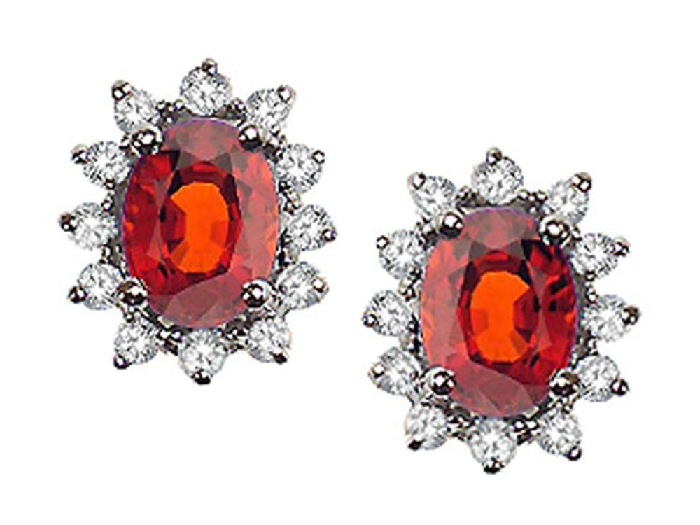Tommaso Design Oval 8x6 mm Genuine Garnet Earrings