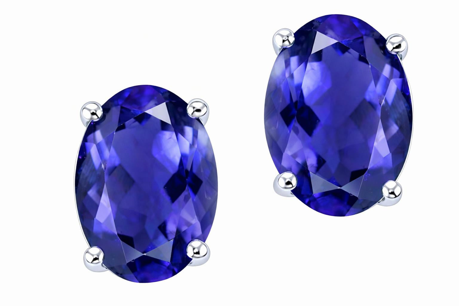 Star K Oval 7x5mm Genuine Iolite Earrings Studs