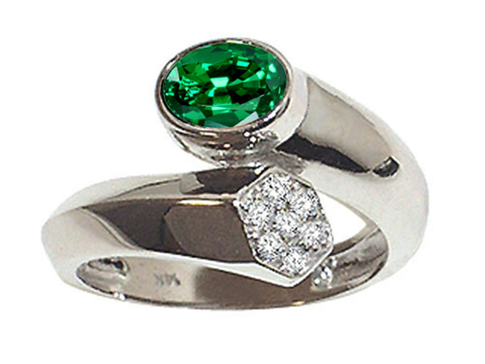 Tommaso Design Oval 7x5mm Simulated Emerald Bypass Ring