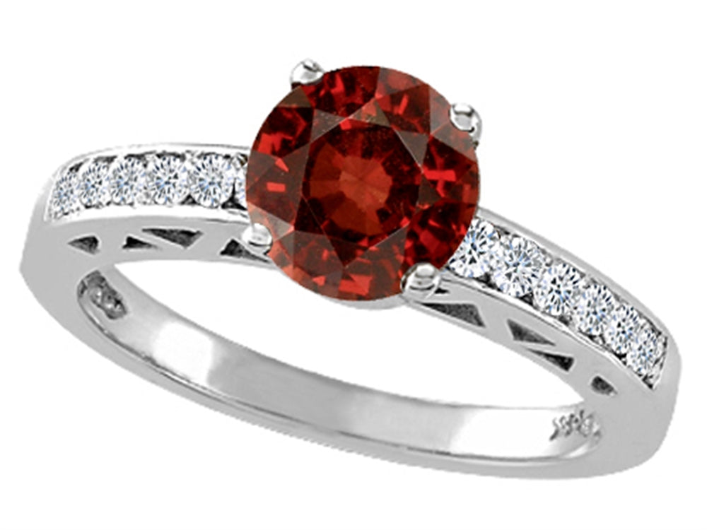 Tommaso Design Genuine Garnet Solitaire Engagement Ring