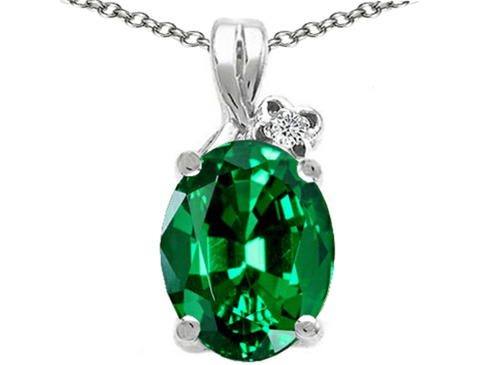 Tommaso Design Oval 10x8mm Simulated Emerald Pendant Necklace