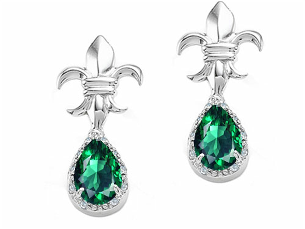 Tommaso Design Pear Shape 7x5mm Simulated Emerald Earrings
