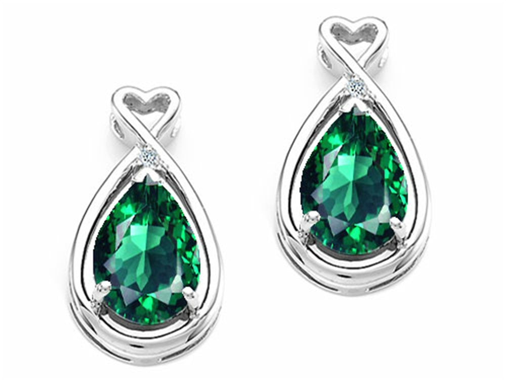 Tommaso Design Pear Shape 9x7mm Simulated Emerald Earrings