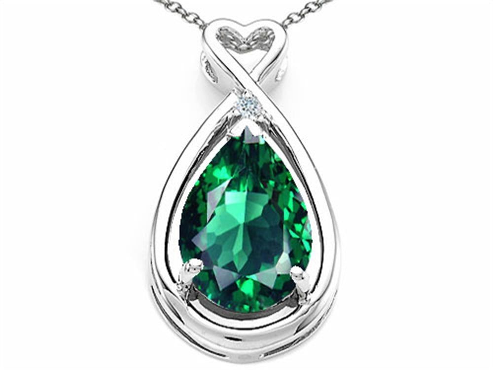 Tommaso Design Pear Shape 11x8mm Simulated Emerald Pendant Necklace