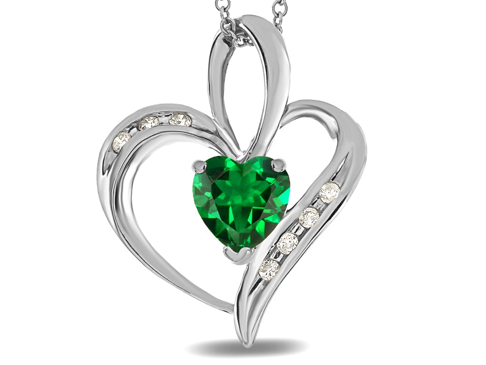 Star K Heart Shape 6mm Simulated Emerald Pendant Necklace
