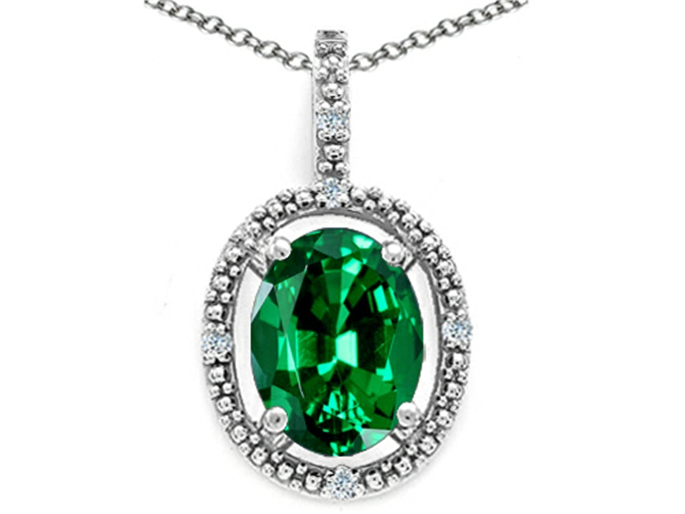 Tommaso Design Oval 9x7mm Simulated Emerald Pendant Necklace
