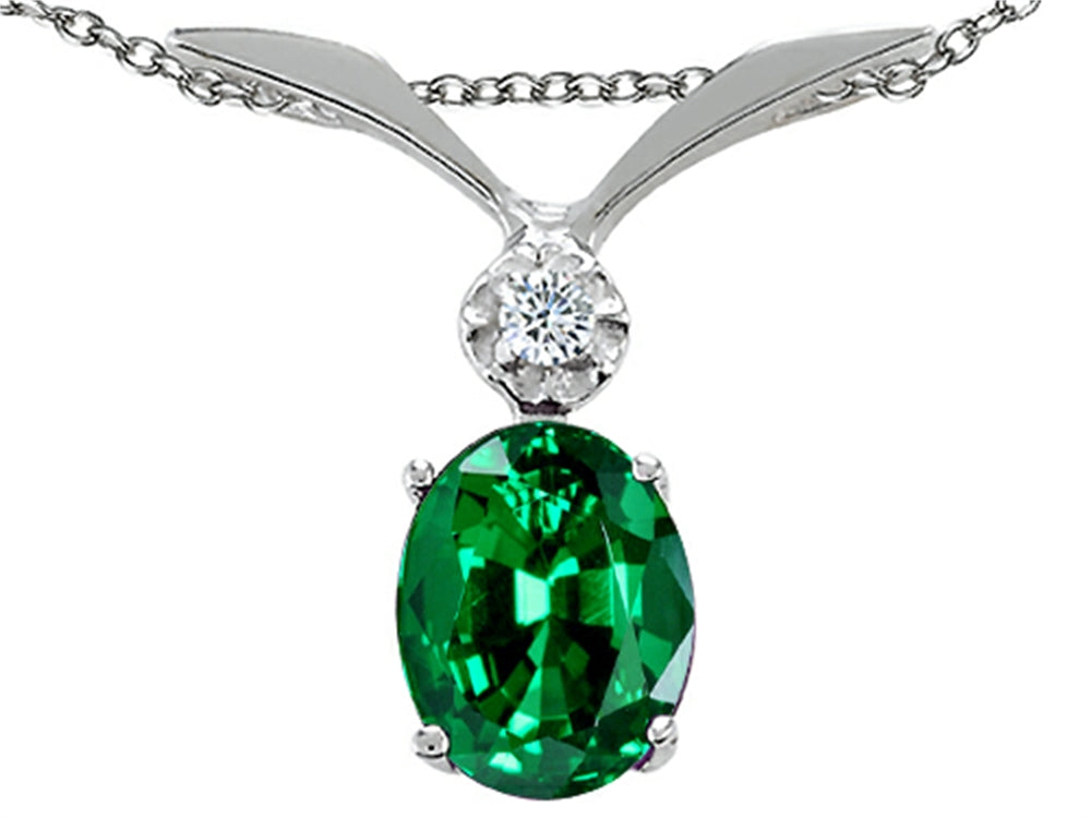 Tommaso Design Oval 7x5mm Simulated Emerald Pendant Necklace