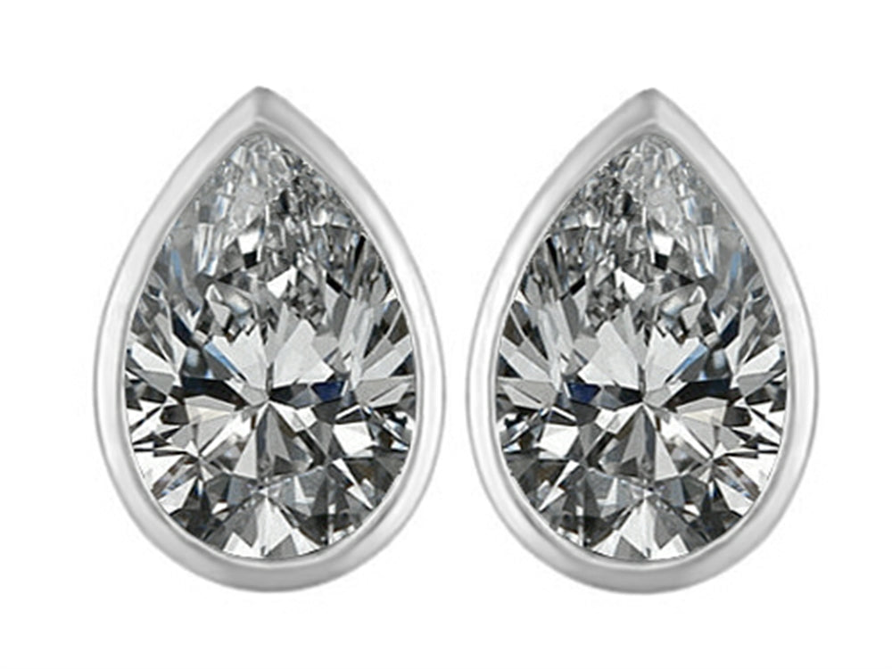 Star K 9x6mm Pear Shape Genuine White Topaz Earrings Studs