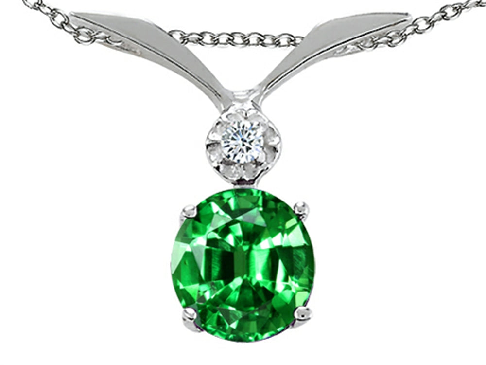 Tommaso Design Round 7mm Simulated Emerald Pendant Necklace