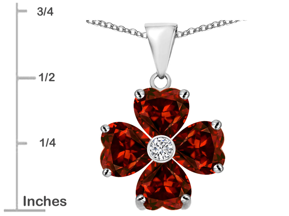 Star K 6mm Heart Shape Simulated Garnet Lucky Clover Pendant Necklace