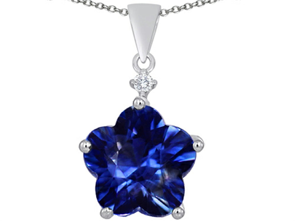 Star K Large 14mm Flower Shape Star Pendant Necklace with Simulated Sapphire