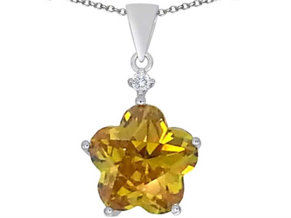 Star K Large 14mm Flower Shape Star Pendant Necklace with Simulated Citrine