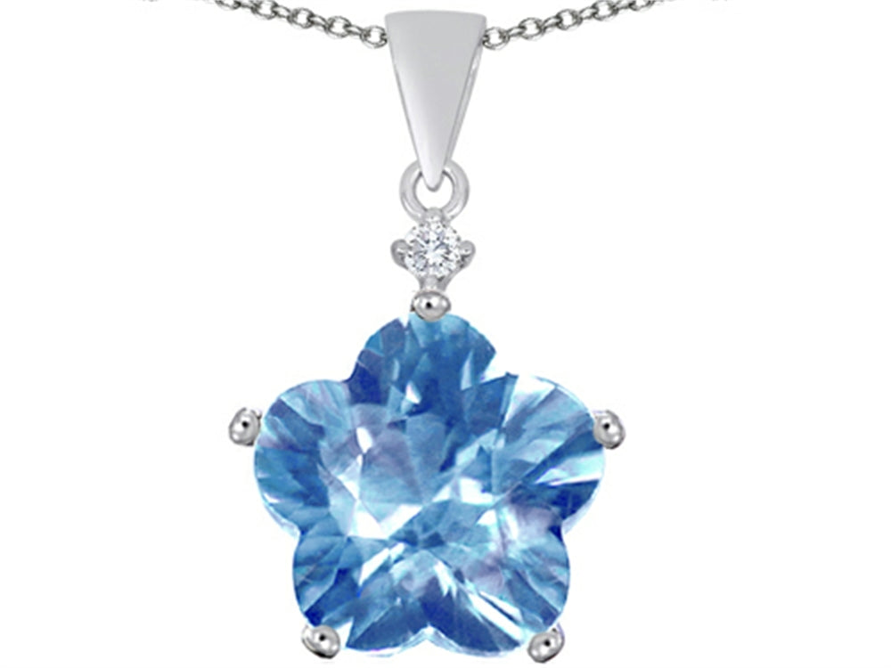 Star K Large 14mm Flower Shape Star Pendant Necklace with Simulated Aquamarine