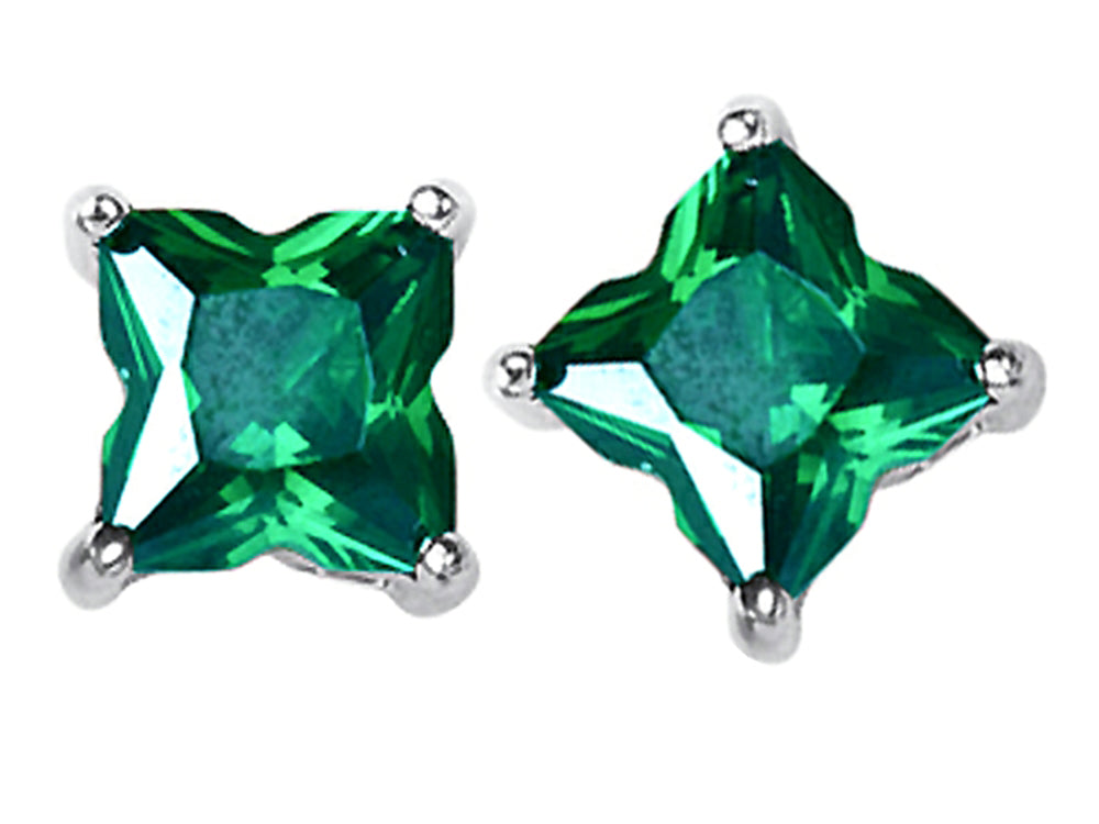 Star K Fancy Cut Star Shape Earrings Studs with Simulated Emerald