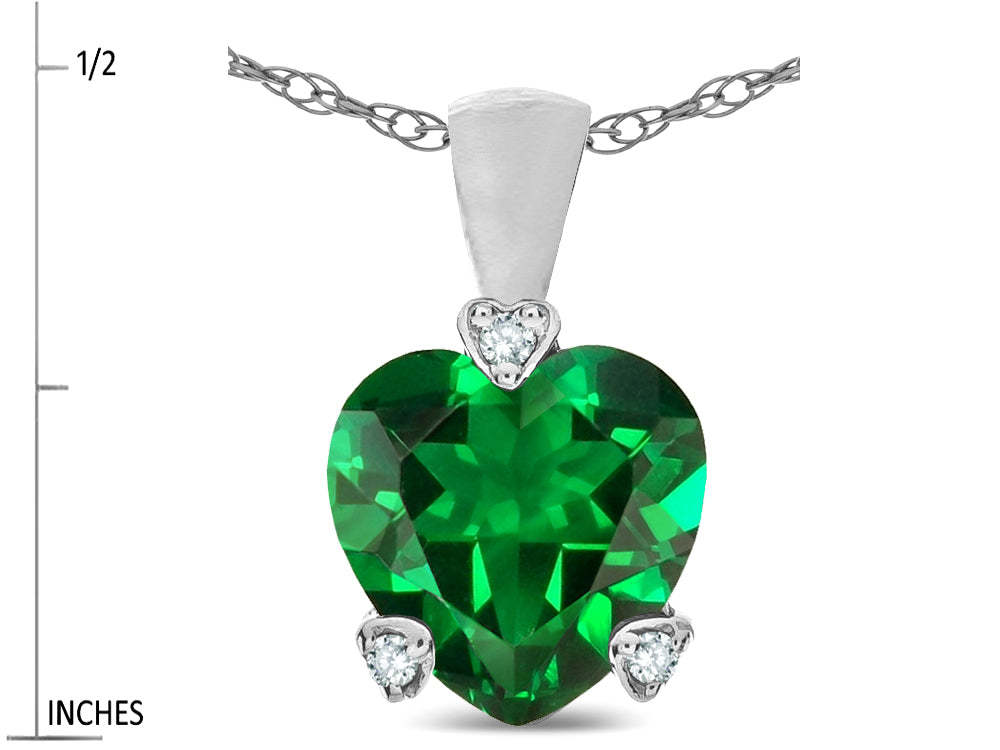Tommaso Design Heart Shape 8mm Simulated Emerald Love Pendant Necklace