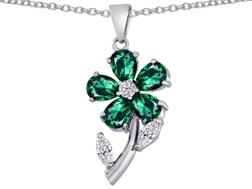 Star K Simulated Emerald Flower with Leaves Pendant Necklace