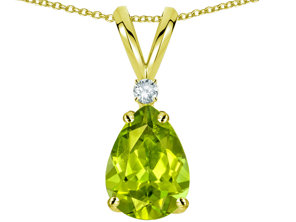 Star K Pear Shape 8x6 mm Genuine Peridot Rabbit Ear Pendant Necklace