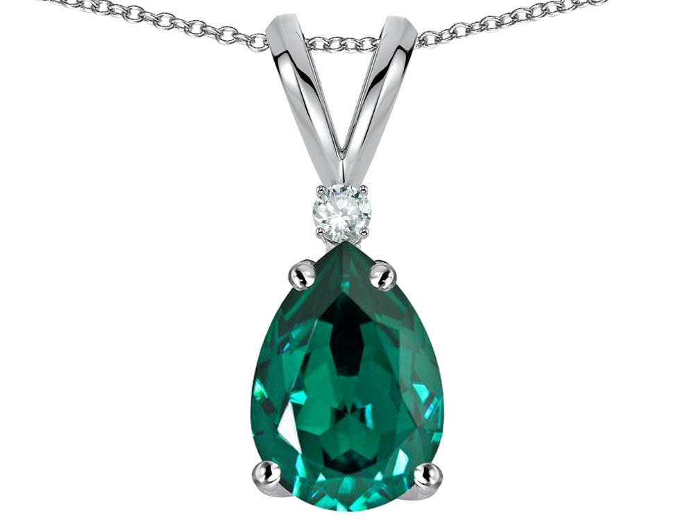 Star K Pear Shape 8x6 mm Simulated Emerald Rabbit Ear Pendant Necklace