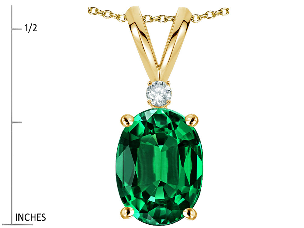 Star K Oval 8x6mm Simulated Emerald Rabbit Ear Pendant Necklace