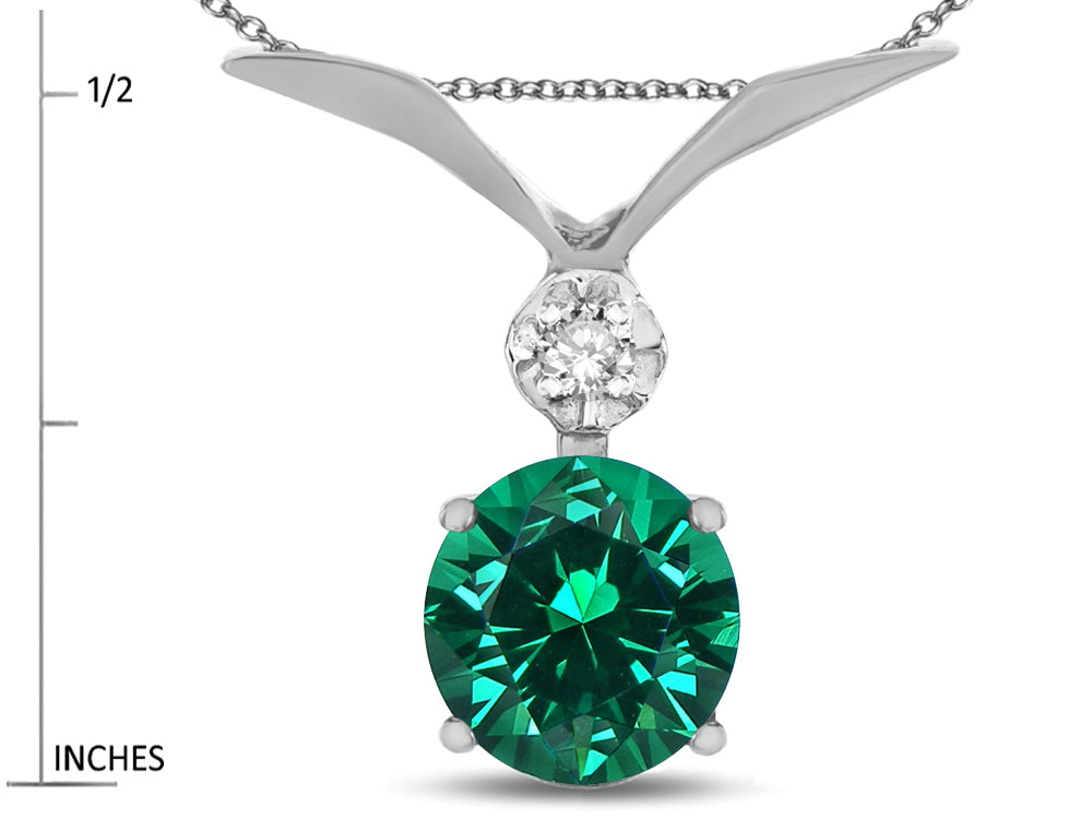 Star K Round 7mm Simulated Emerald Pendant Necklace
