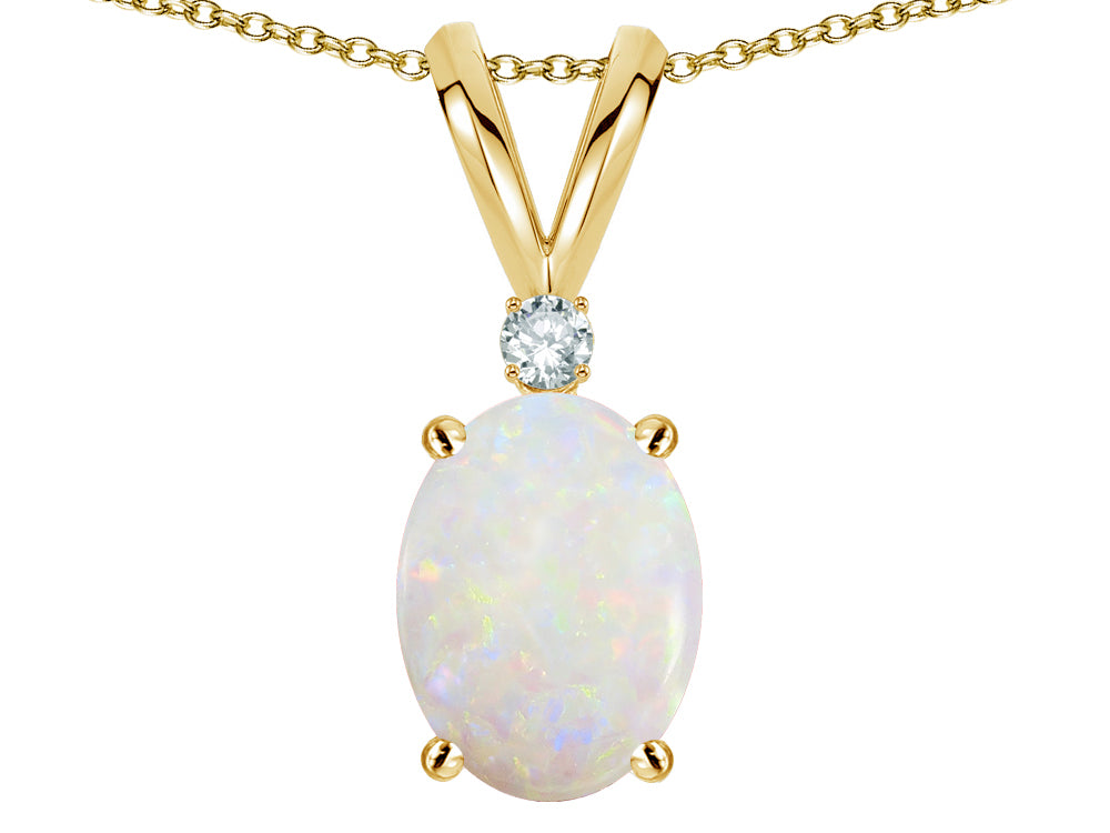 Star K   14k Yellow Gold Oval 7x5mm Genuine Opal Pendant Necklace