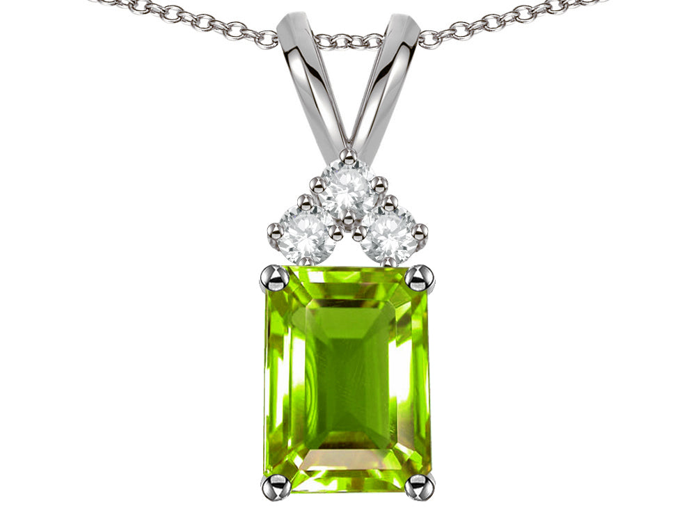 Star K Classic Emerald Octagon Cut 8x6mm Genuine Peridot Rabbit Ear Pendant Necklace