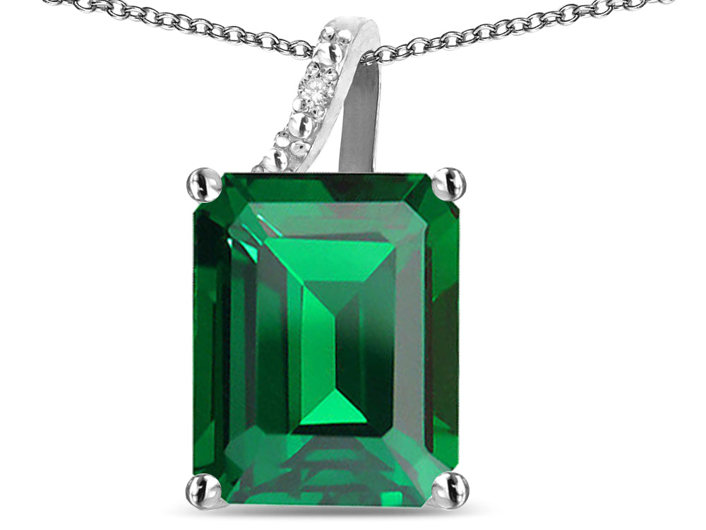 Original Star K Large 10x8 Octagon Emerald Cut Simulated Emerald Pendant Necklace