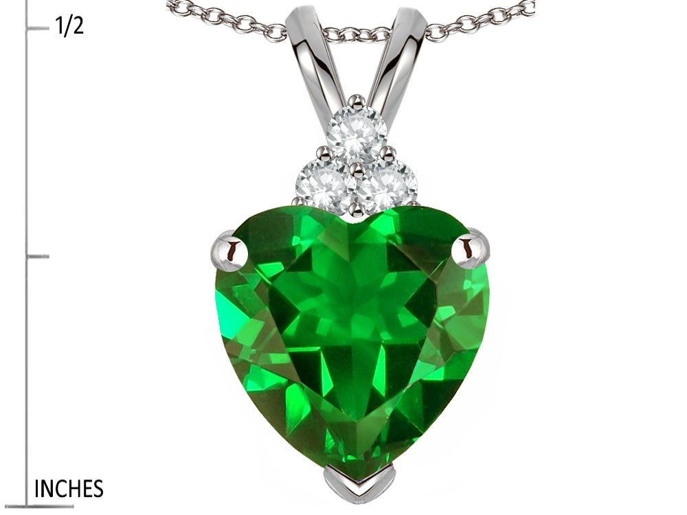 Star K 8mm Heart Shape Simulated Emerald Three Stone Pendant Necklace