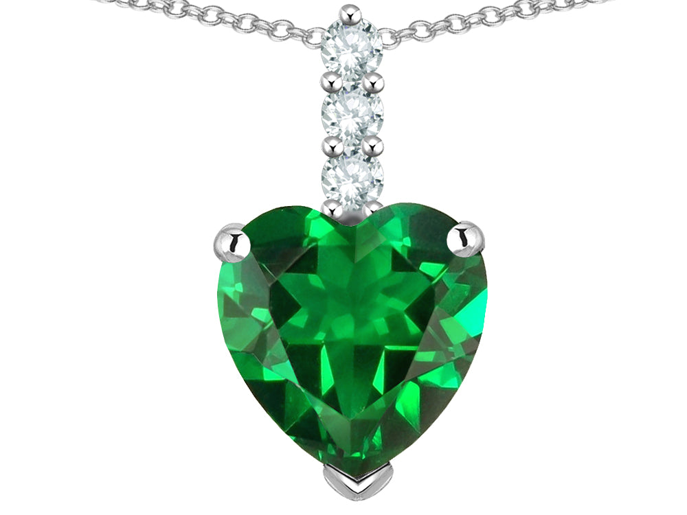 Star K  8mm Heart Shaped Simulated Emerald Three Stone Pendant Necklace
