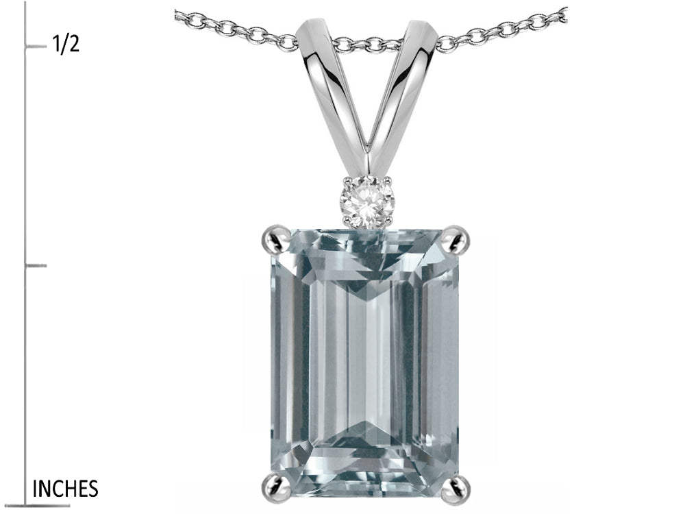 Star K  Classic Octagon Emerald Cut 8x6mm Genuine Aquamarine Pendant Necklace
