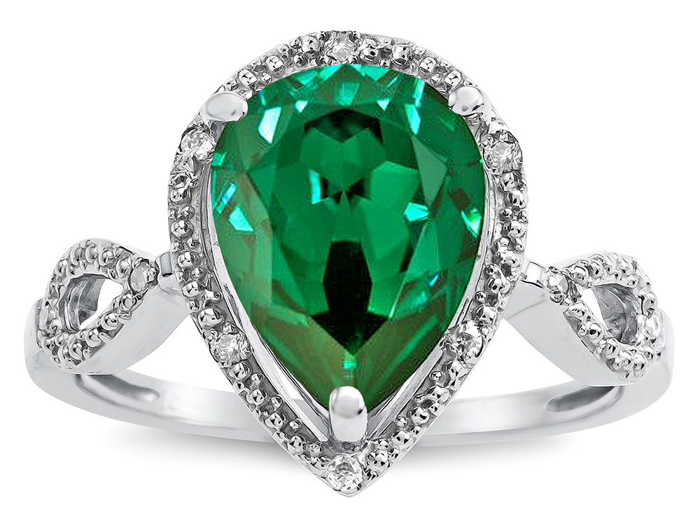 Star K  Vintage Look Halo Large 11x8 Pear Shape Simulated Emerald Ring