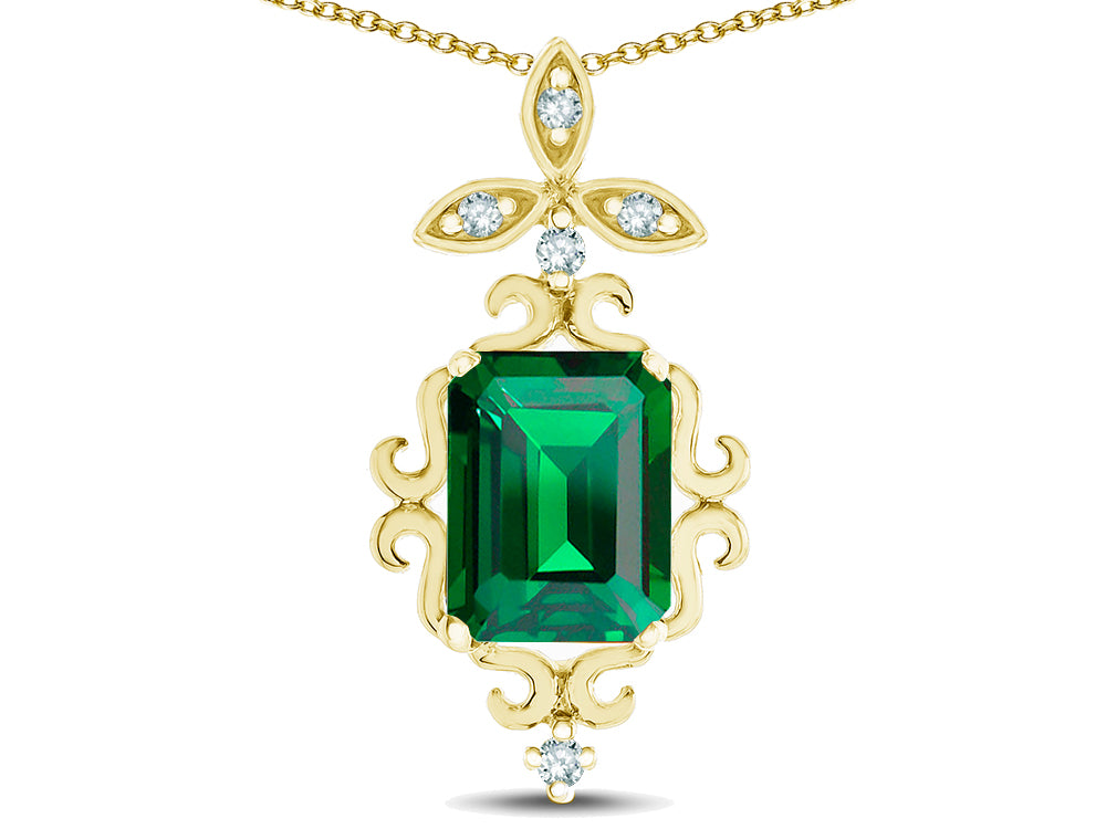 Star K Antique Vintage Design Octagon Cut Simulated Emerald Pendent Necklace