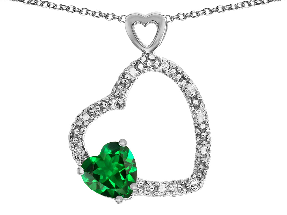 Star K Double Open Heart Pendant Necklace with 6mm Simulated Emerald Stone