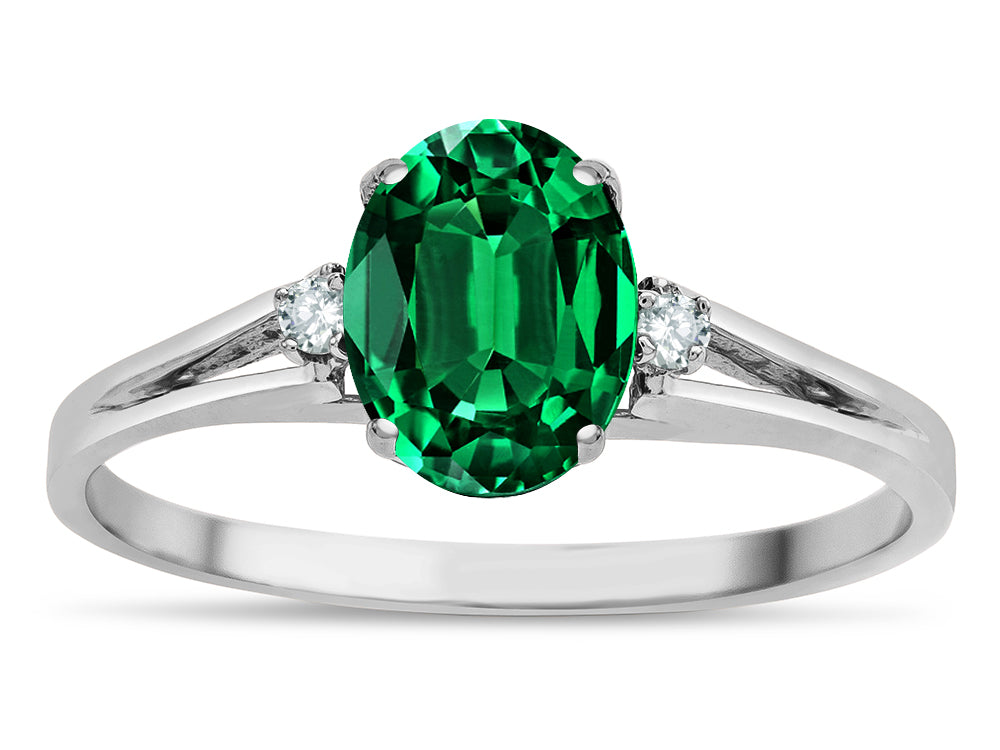 Star K  Oval 8x6 Simulated Emerald Split Shank Three Stone Engagement Promise Ring