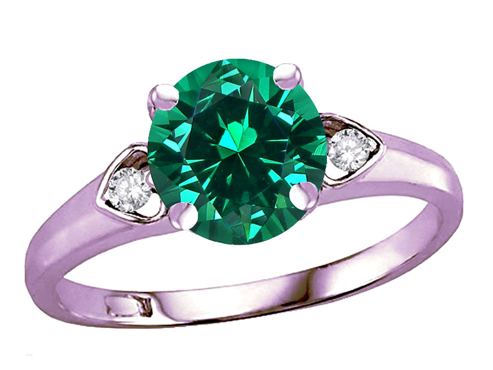 Star K Round 7mm Simulated Emerald Three 3 Stone Heart Engagement Promise Wedding Ring