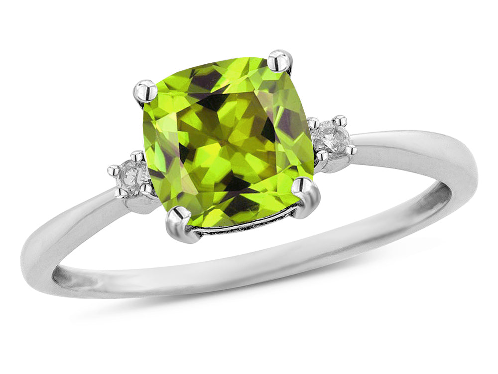 Star K 7mm Cushion-Cut Genuine Peridot Classic three 3 stone Engagement Promise Ring