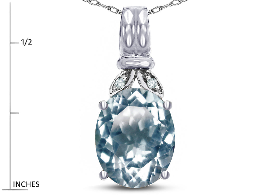 Star K  Oval 10x8 Genuine Sky Blue Topaz Fashion Pendant Necklace