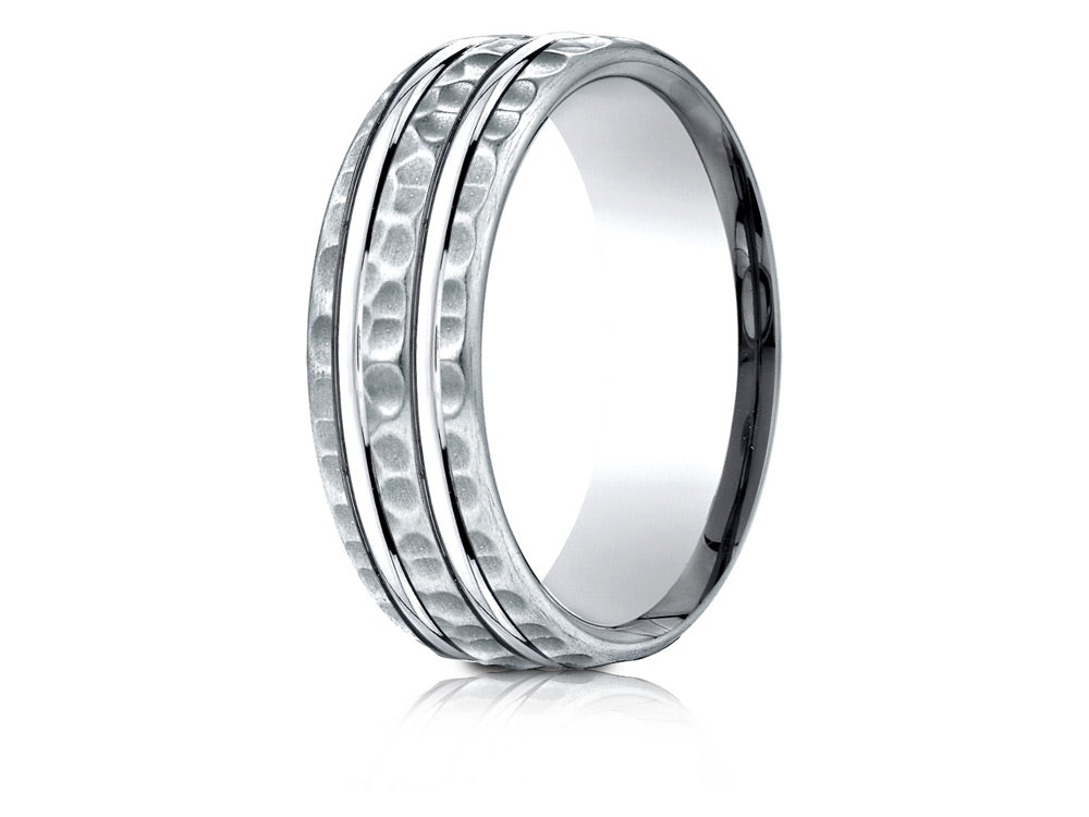 Benchmark 18 Karat Gold 7.5mm Comfort-fit Hammered Finish Double High Polish Cut Design Wedding Band Ring