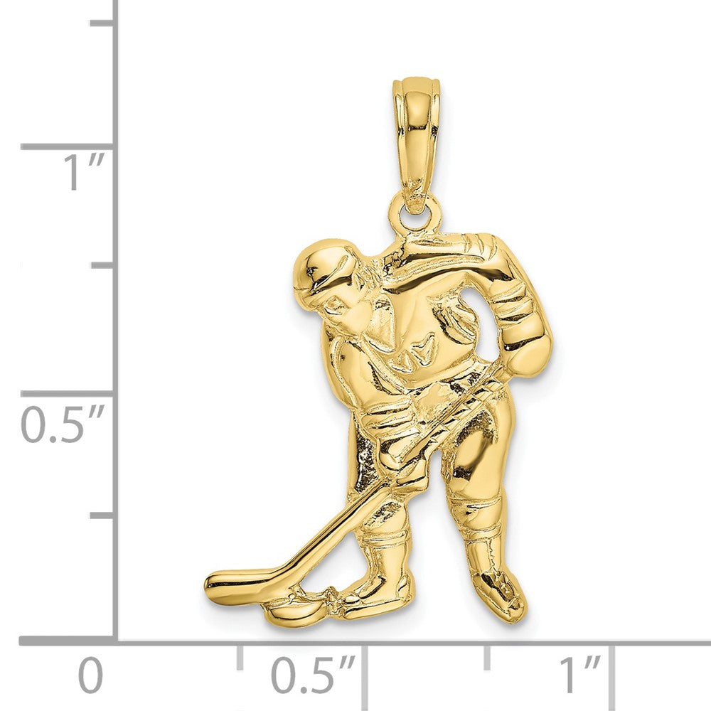 FJC Finejewelers 10 kt Yellow Gold Hockey Player with Stick and Puck Charm 18 x 15 mm