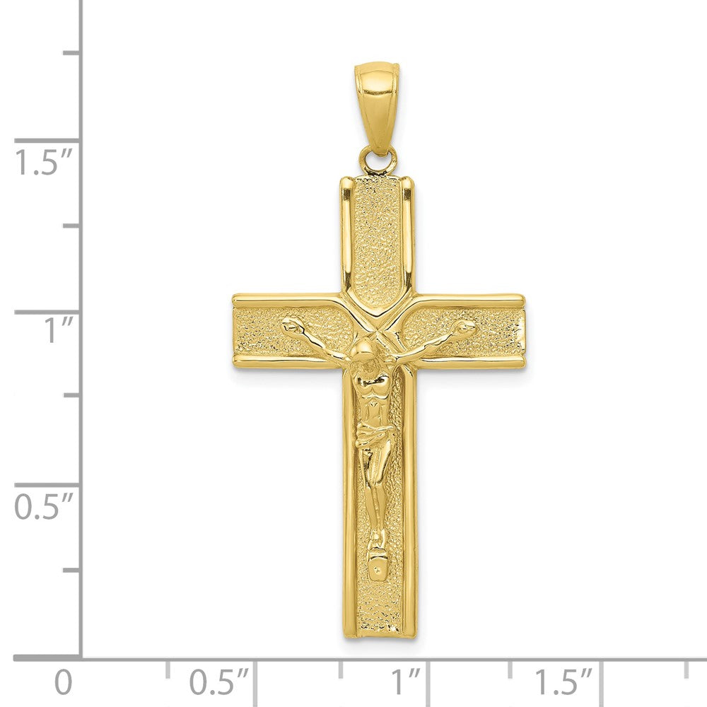 FJC Finejewelers 10 kt Yellow Gold Satin Finish Crucifix Charm 44 x 21 mm