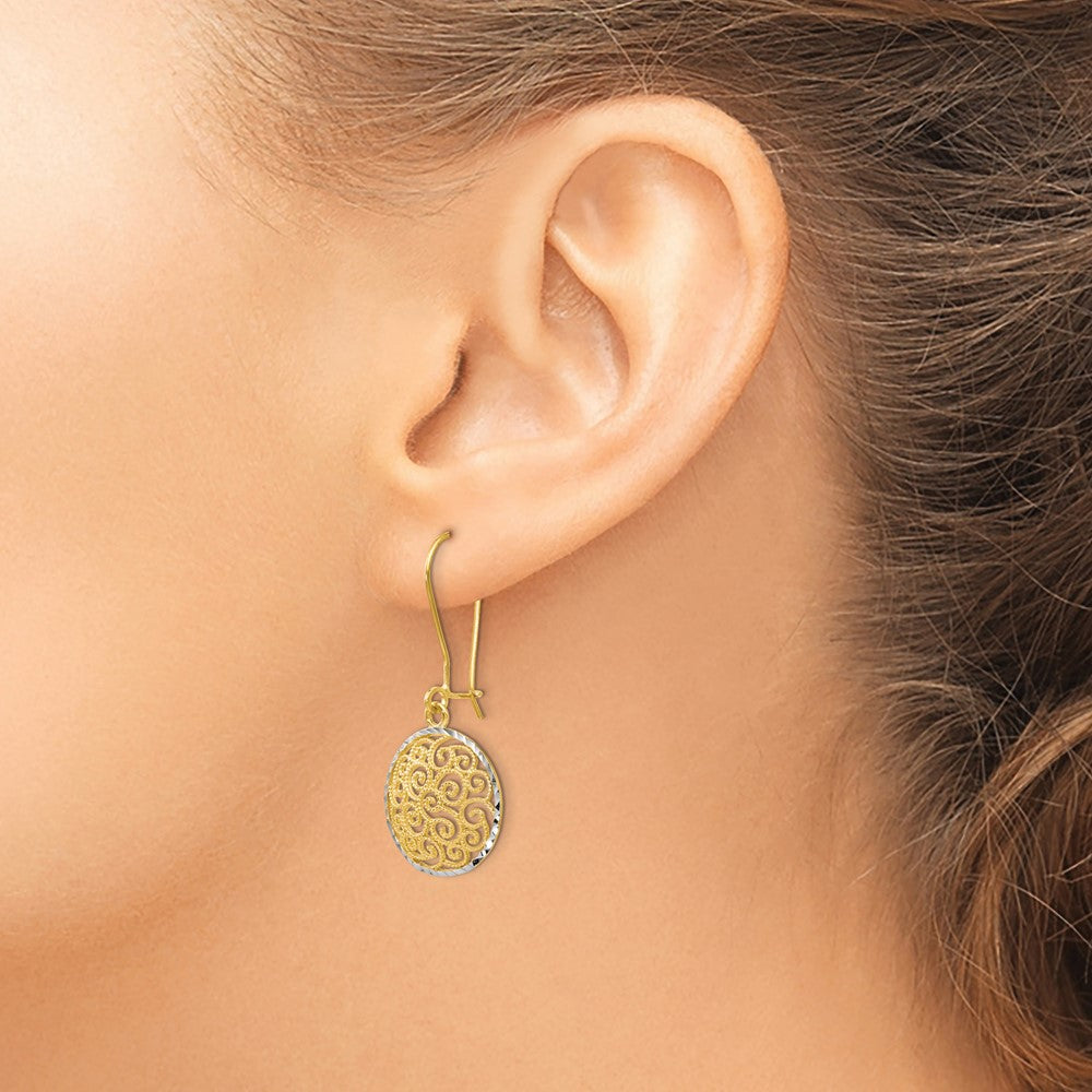 FJC Finejewelers 14 kt Two Tone Gold Bright Cut Two-tone Filigree Dangle Earrings 31 mm x 15 mm