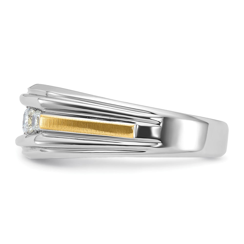 FJC Finejewelers 14 kt Two Tone Gold Men's Satin/Grooved Complete 5-Stone Lab Grown Diamonds Ring 9 mm