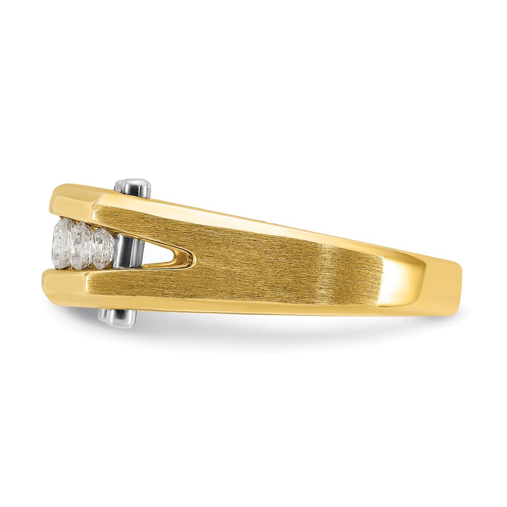 FJC Finejewelers 14 kt Two Tone Gold Men's Polished and Satin 5-Stone Lab Grown Diamonds Ring 7 mm