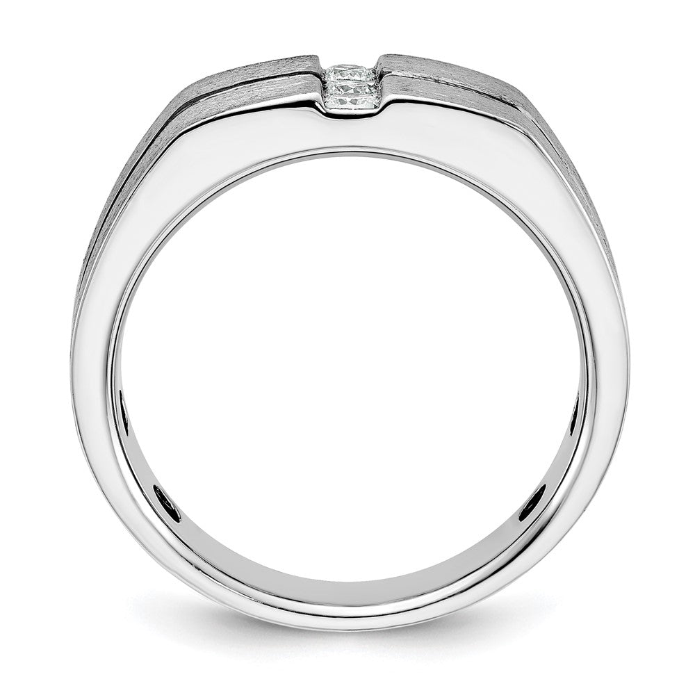 FJC Finejewelers 14 kt White Gold with Black Rhodium Men's Satin/Grooved Lab Grown Diamonds Ring 8 mm