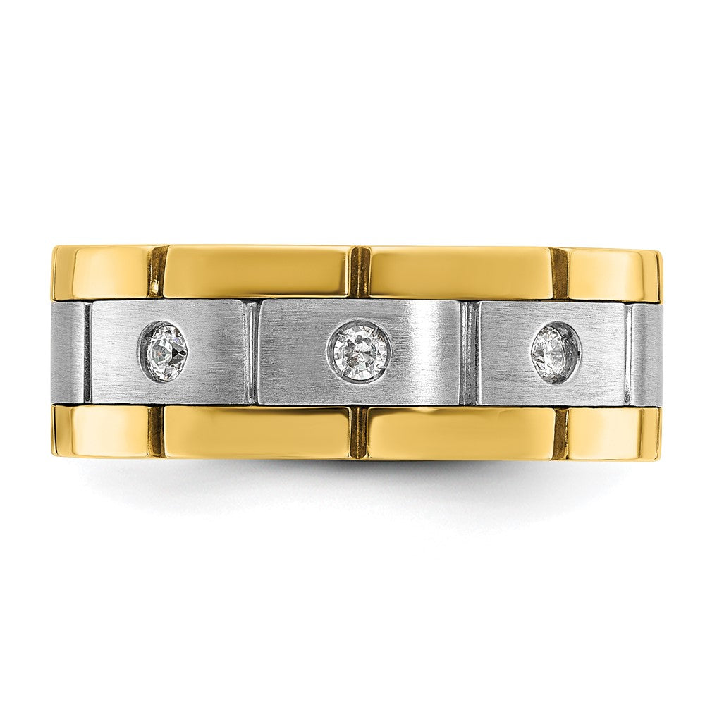 FJC Finejewelers 14 kt Two Tone Gold Men's Satin and Grooved 3-Stone Lab Grown Diamonds Ring 8 mm