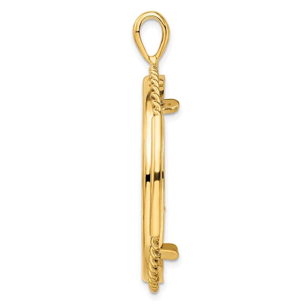 FJC Finejewelers 14 kt Yellow Gold and Vertical Double Twisted 32.7mm Prong Coin Bezel Pendant