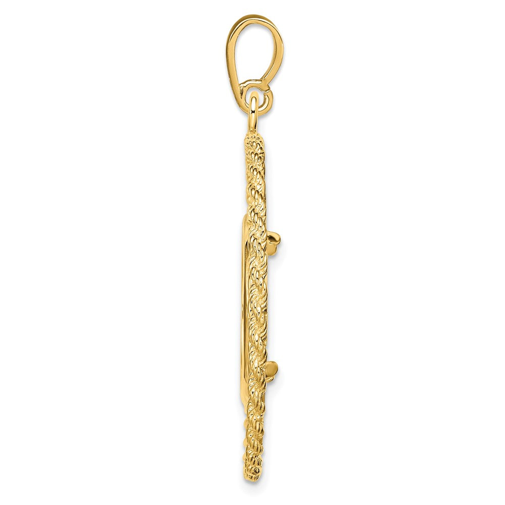 FJC Finejewelers 14 kt Yellow Gold Greek Key with Rope Border 16.5mm Prong Coin Bezel Pendant