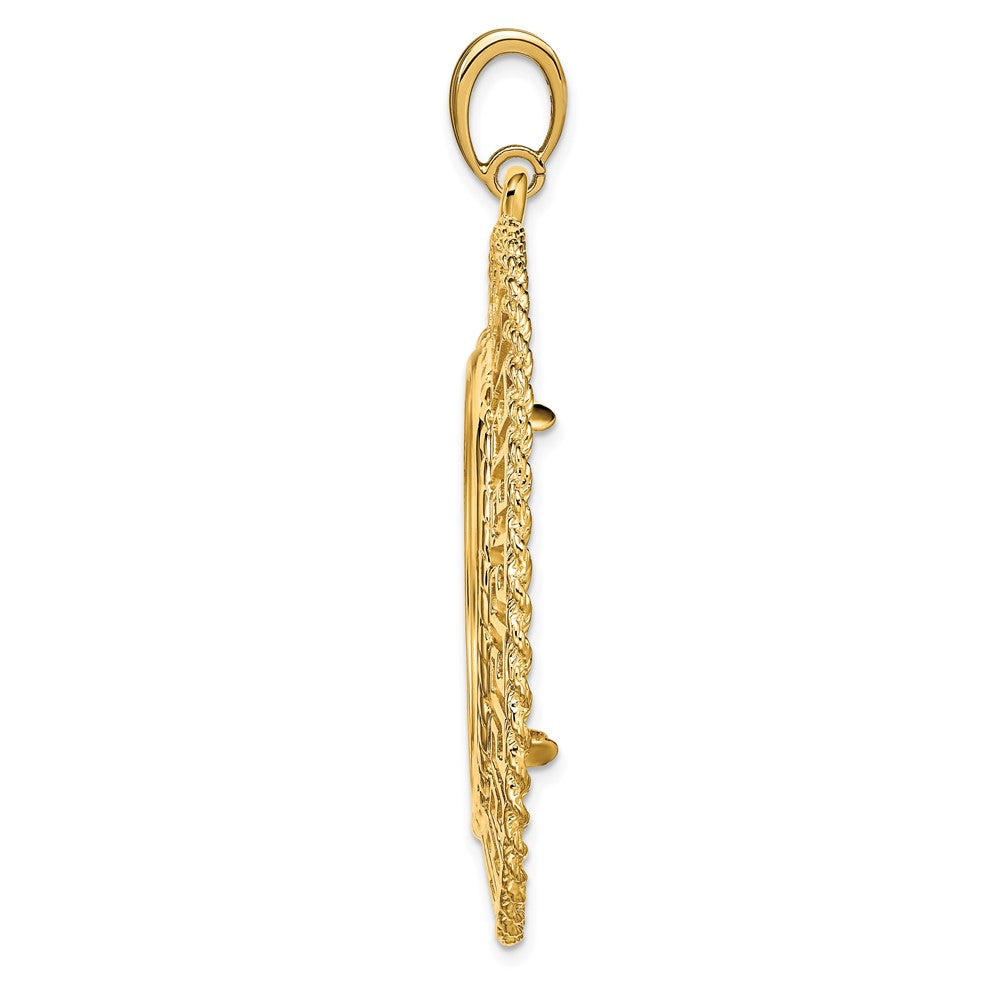 FJC Finejewelers 14 kt Yellow Gold Greek Key with Rope Border 27.0mm Prong Coin Bezel Pendant