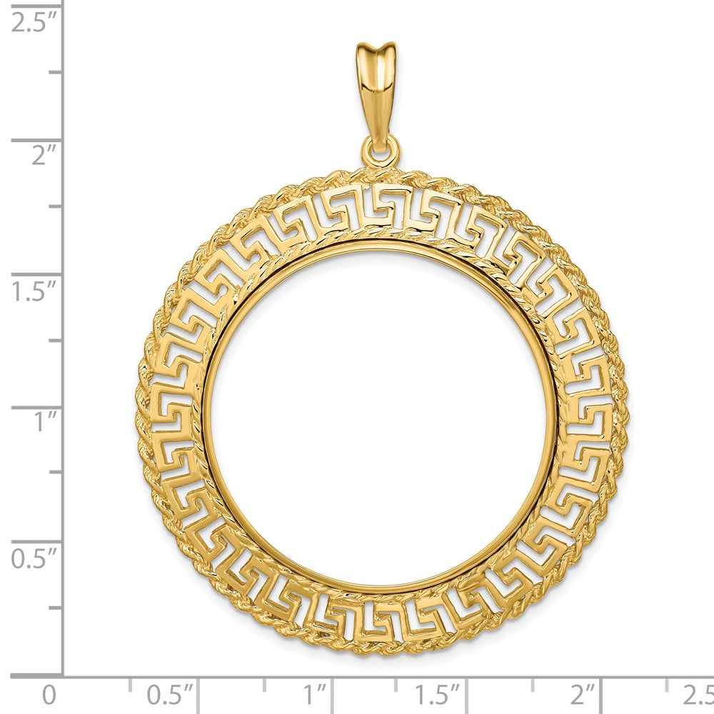FJC Finejewelers 14 kt Yellow Gold Greek Key with Rope Border 34.2mm Prong Coin Bezel Pendant